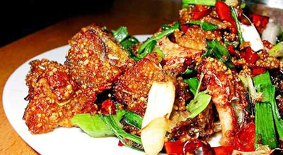 湘西三吃:酸鱼、腊肉、牛肝菌(图)